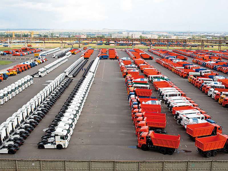 Cостояние российского рынка грузовиков и полуприцепов в октябре 2022 года