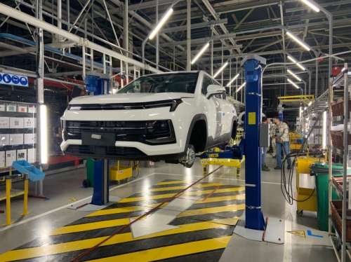 Завод «Москвич» выпустил более 11 тысяч автомобилей